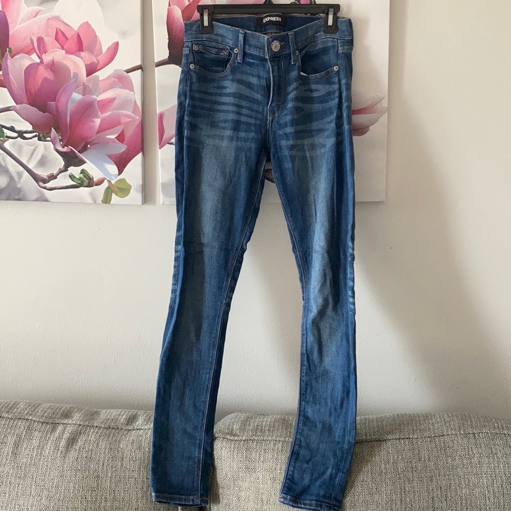 Express mid rise jean